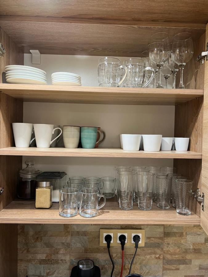 Anna Gyoengye Apartman Debrecen Esterno foto