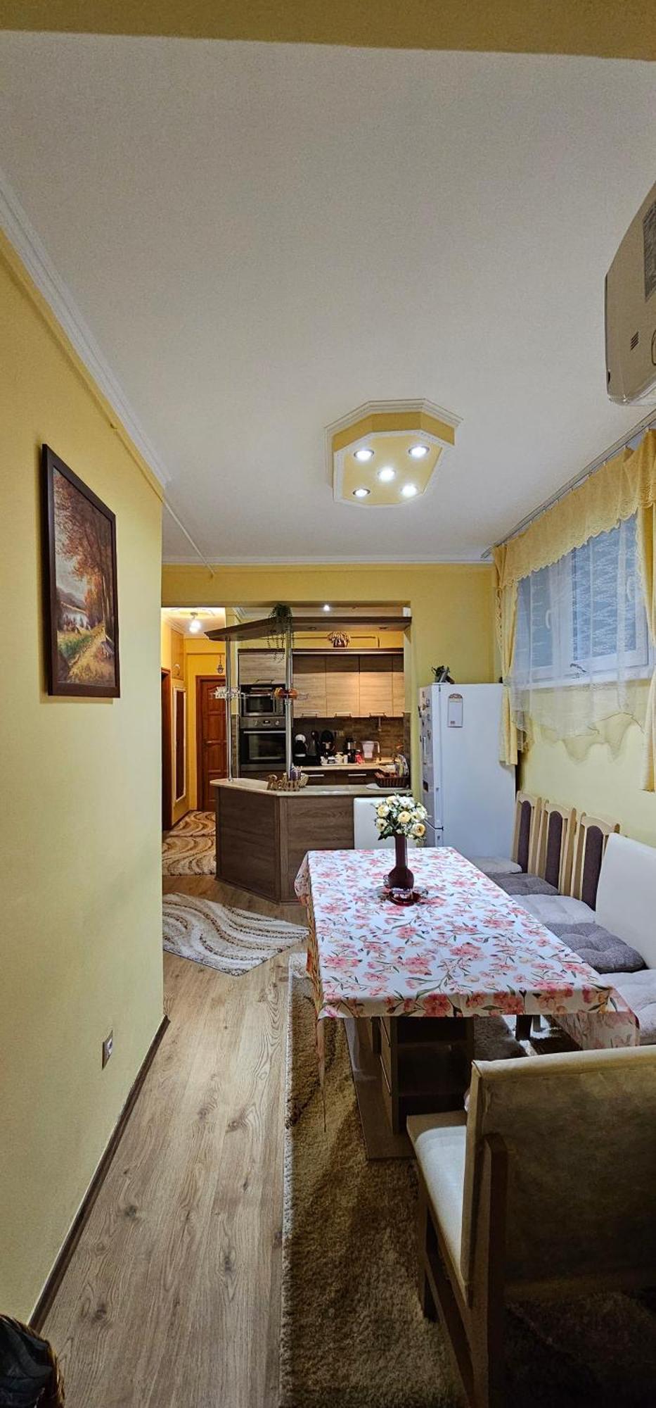 Anna Gyoengye Apartman Debrecen Esterno foto