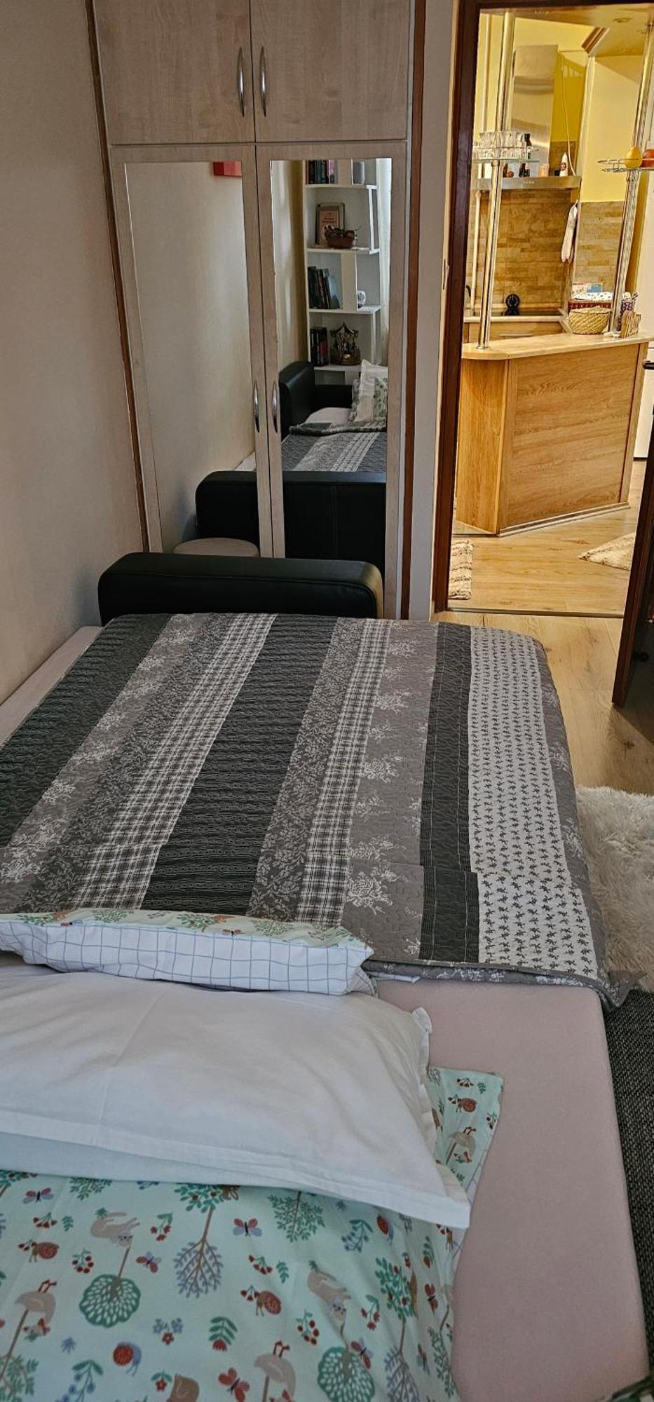 Anna Gyoengye Apartman Debrecen Esterno foto